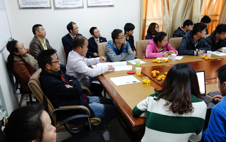 UWIN电竞客户沙龙秉承全公益、免费、净干货、不推销产品等原则，欢迎UWIN电竞客户报名参加：400-739-1200