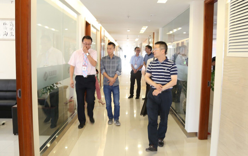 重庆UWIN电竞网络信息技术有限公司将落户重庆渝北区仙桃数据谷，同时将在重庆市渝北区感知科技孵化园（重庆市司法局旁）5楼整层设立客户接待中心