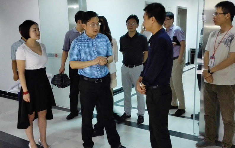 重庆UWIN电竞网络公司目前正在筹备中，专业技术团队已经组建成熟，将于2015年7月10日正式开业。